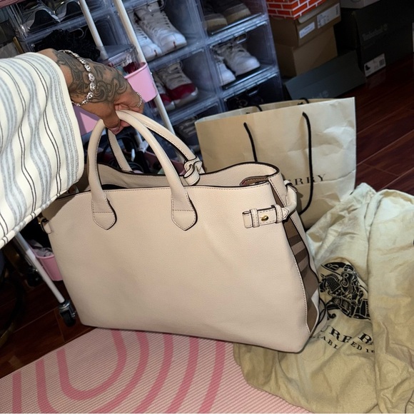 Burberry Beige Leather bag - Picture 5 of 16